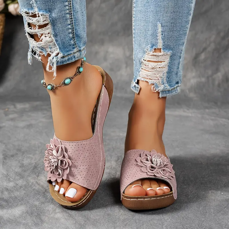Women's Bohemian Wedge Sandals - 3D Floral Design Comfortable Walking Slippers, Summer Indoor and Outdoor Casual Fashion Sandals